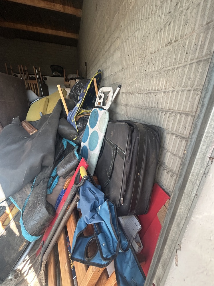 Rent-A-Store Pretoria Storage auction IB-7618 40