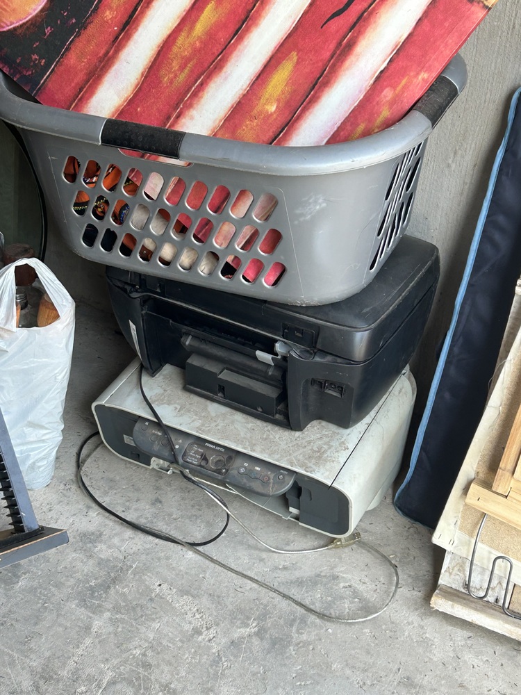 Rent-A-Store Honeydew Self storage unit auction IB-9915 13