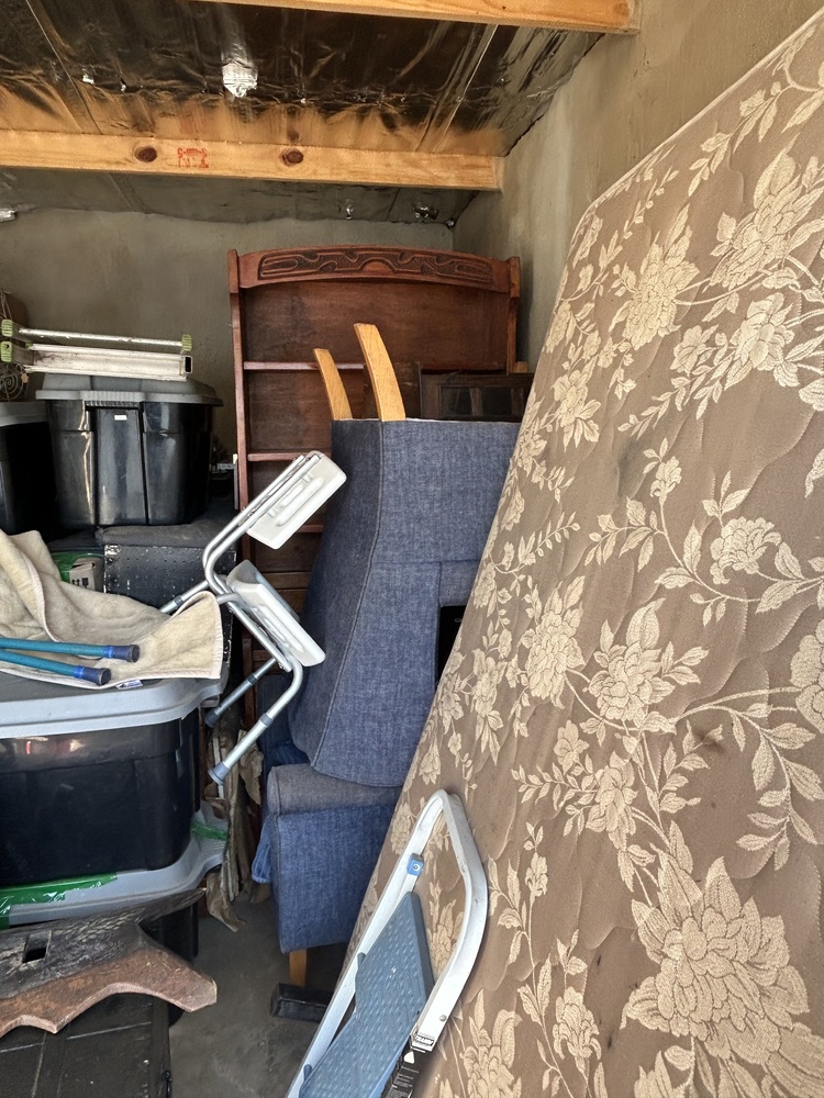 Rent-A-Store Honeydew Self storage unit auction IB-4683 13
