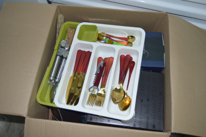 INV - Table View Storage auction IB-6533 10