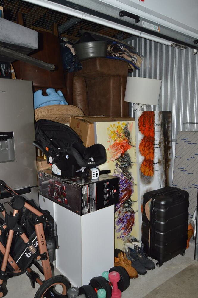 INV - Table View Self storage auction IB-6533 14