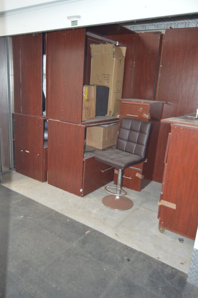 Cape Town (Killarney Gardens) Storage Unit auction IB-2638 12