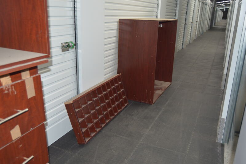Cape Town (Killarney Gardens) Self storage auction IB-2638 14
