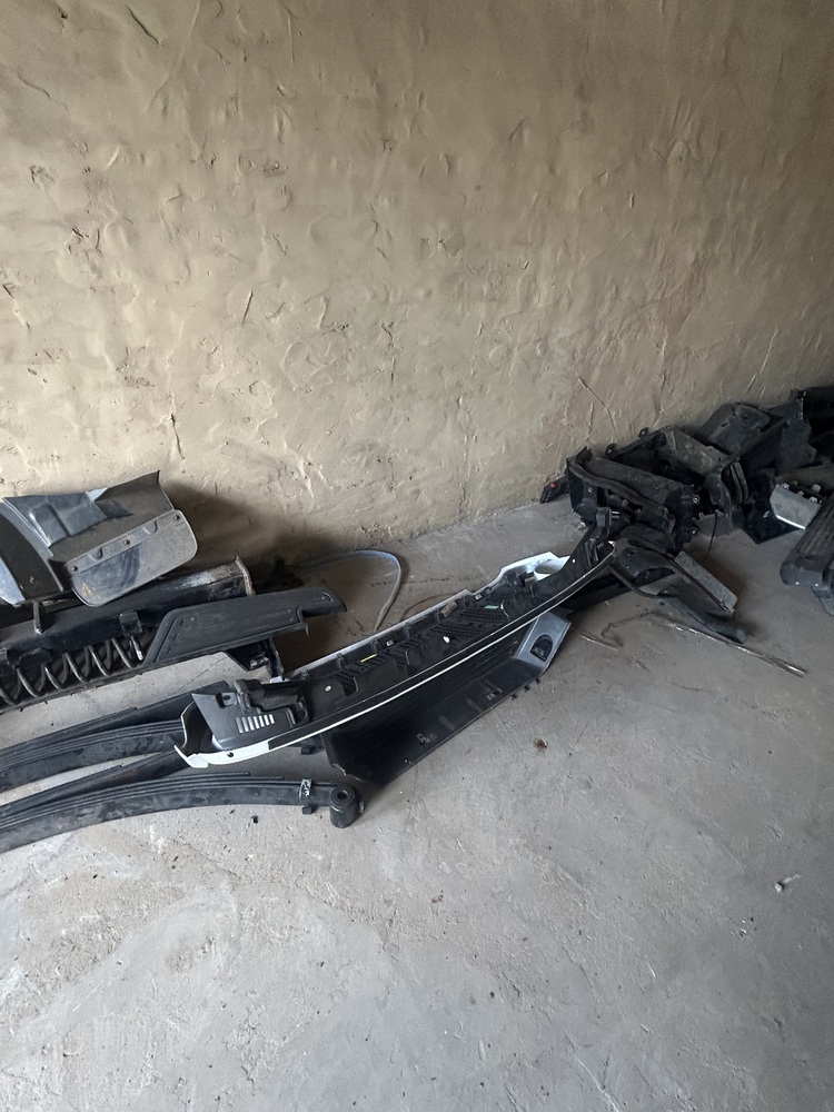 Rent-A-Store Pretoria Self storage unit auction IB-9913