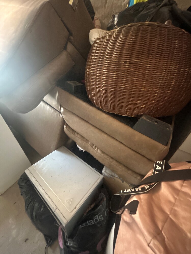 Rent-A-Store Pretoria Self storage auction IB-7197