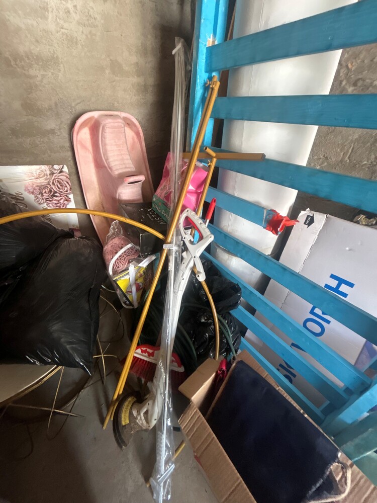 Rent-A-Store Pretoria storage facility unit auction IB-7197
