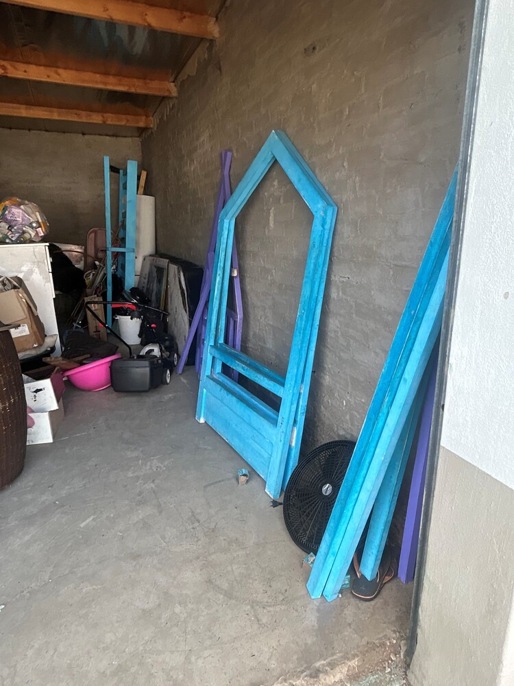 Rent-A-Store Pretoria Self storage auction IB-7197 14