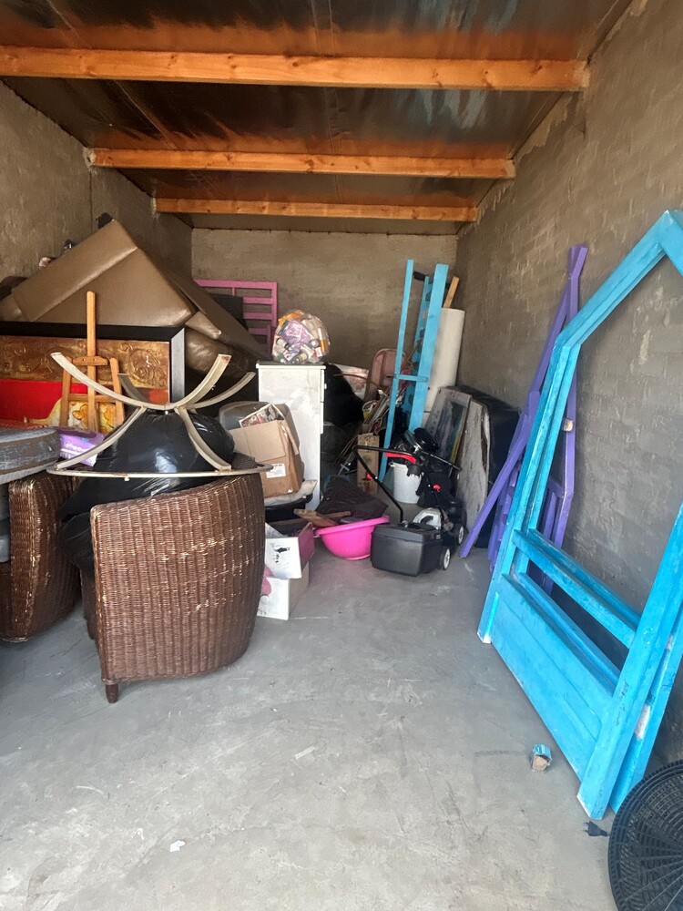 Rent-A-Store Pretoria Self storage unit auction IB-7197 23
