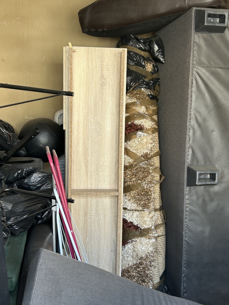 Rent-A-Store Honeydew Self storage unit auction IB-5490 13