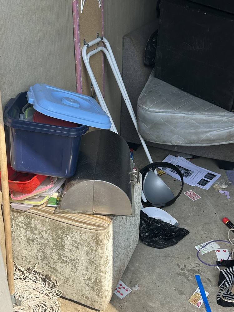 Rent-A-Store Honeydew Self storage auction IB-3655