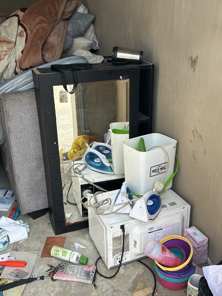 Rent-A-Store Honeydew Self storage facility auction IB-3655
