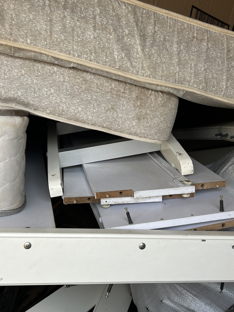 Rent-A-Store Honeydew Storage Unit auction IB-7148