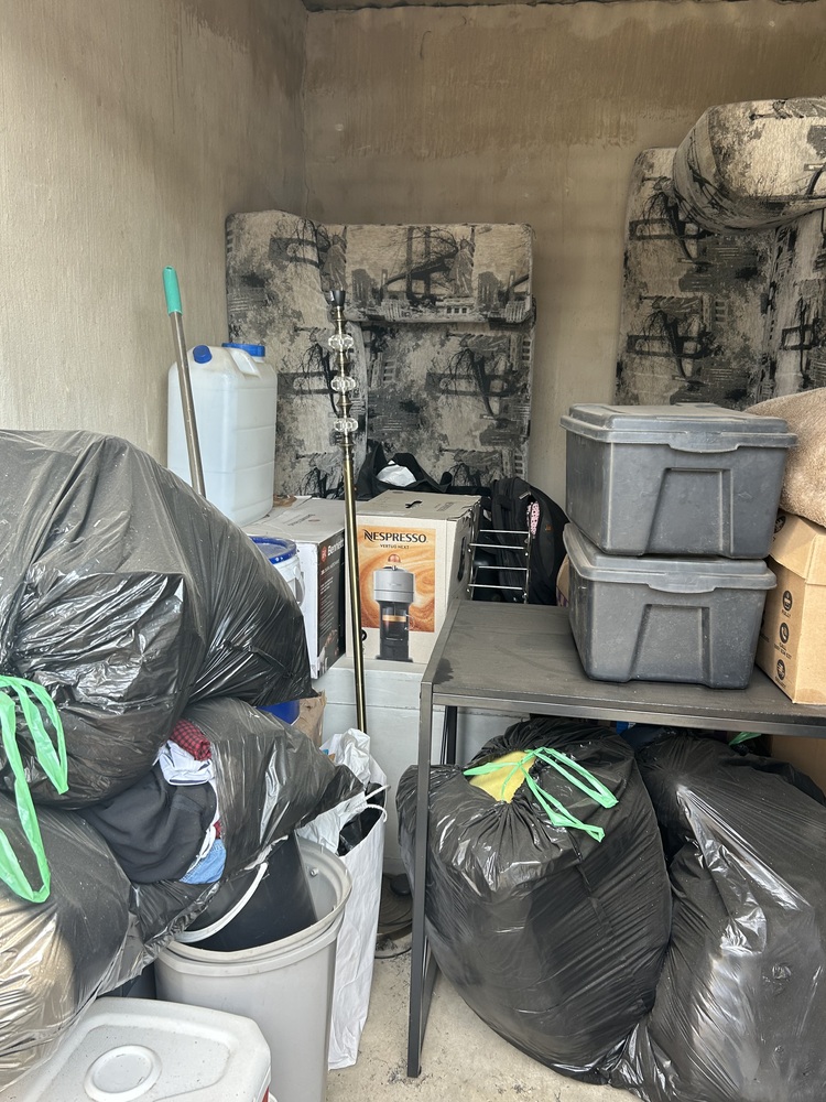 Rent-A-Store Honeydew Self storage facility auction IB-2109