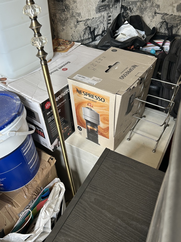 Rent-A-Store Honeydew storage facility unit auction IB-2109
