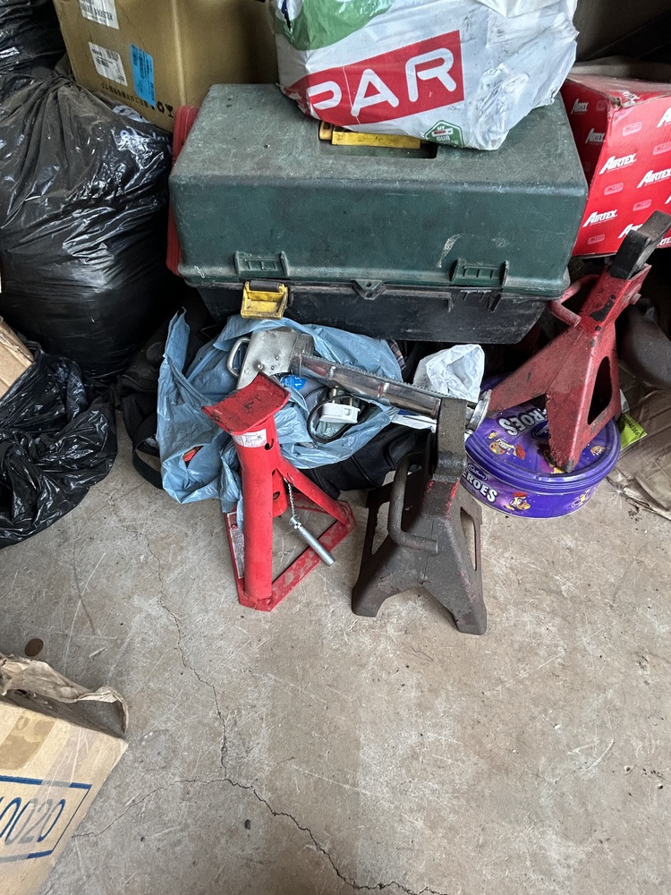 Rent-A-Store Honeydew Storage auction IB-4524 20