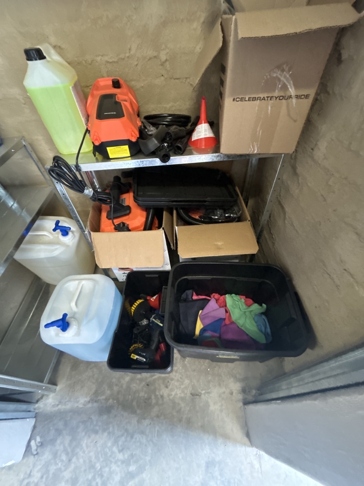 Rent-A-Store Midrand Storage auction IB-8918