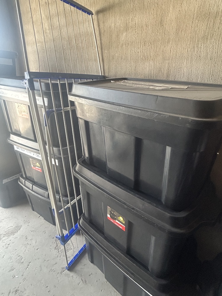 Rent-A-Store Honeydew storage facility unit auction IB-5427 26
